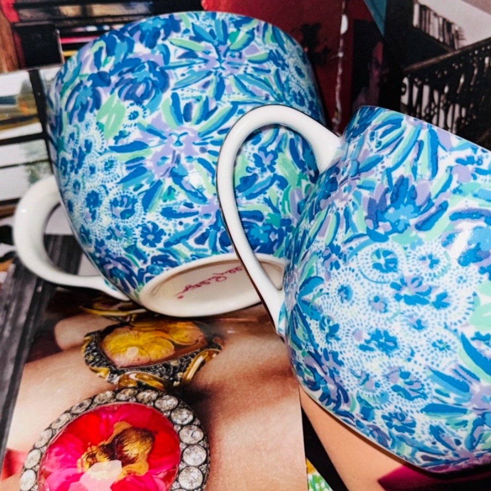 🤍 🌷 💙• 🫦 Lilly Pulitzer x Cup ‘em Vibes 🫦• 🌹♥️🌹